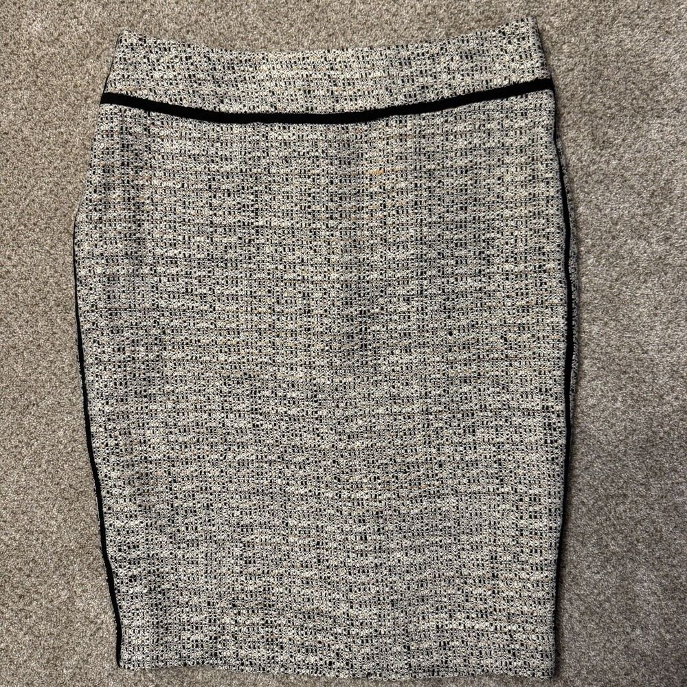 Ann Taylor Pencil Skirt Size 4 Womans Beige Black Tweed Career Office Business
